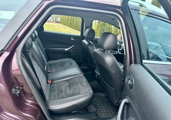 Ford Mondeo cena 21999 przebieg: 288650, rok produkcji 2010 z Chełmno małe 254